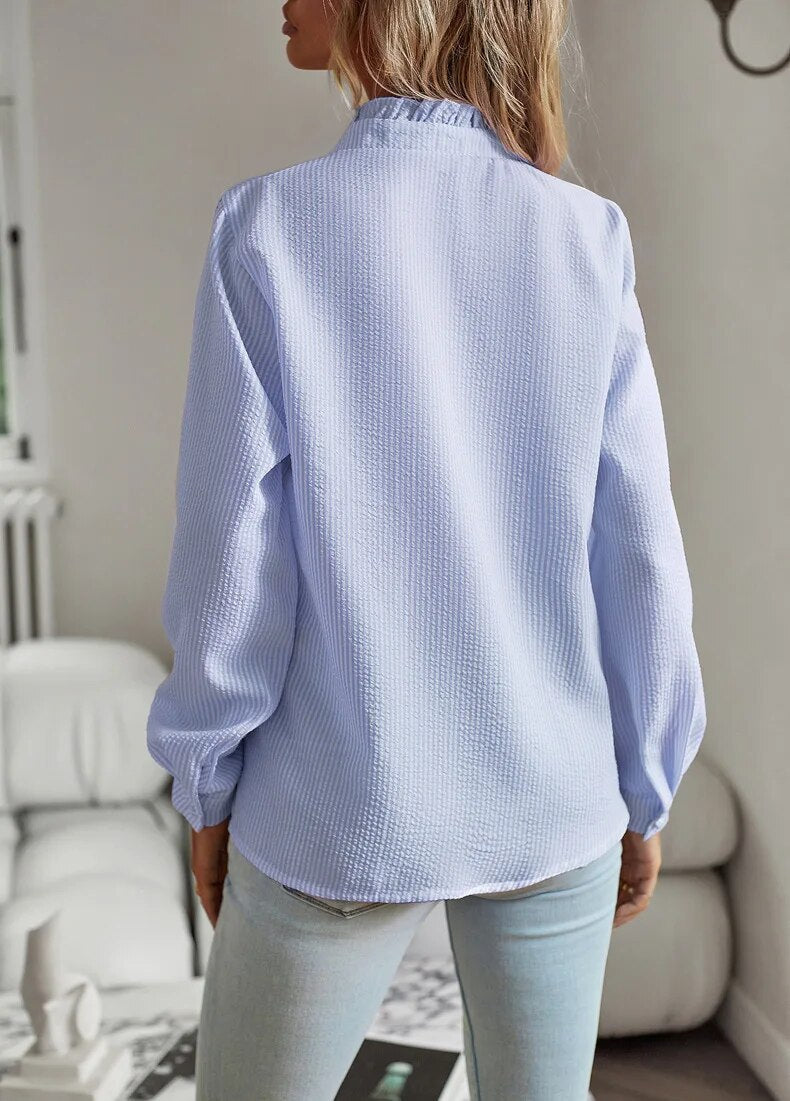 Lisbeth™ - Tidlös Elegans & Ultimat Komfort Blus med Volangkrage