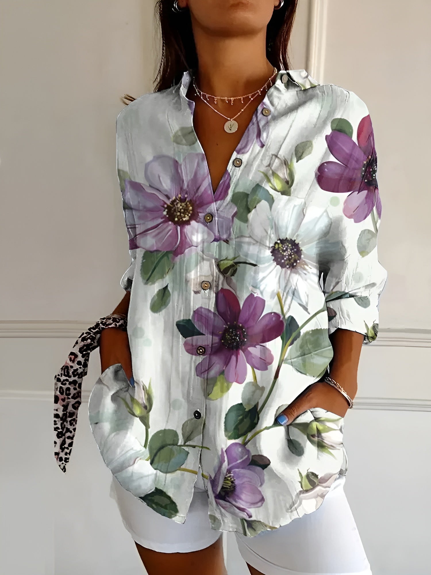 Cerelia™ - Stilren Blus med Blommigt Mönster